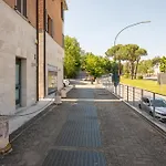 Stazione E Ospedale - Moderna Lägenhet *