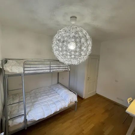 Stazione E Ospedale - Moderna Apartment