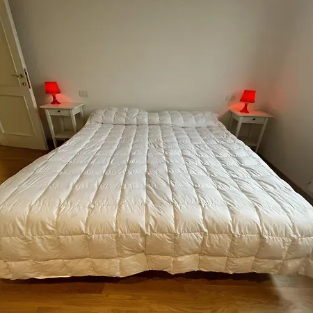 Stazione E Ospedale - Moderna Apartment *